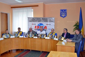 Лідер профспілок Чернігівщини привітав з тріумфом юних кікбоксерів